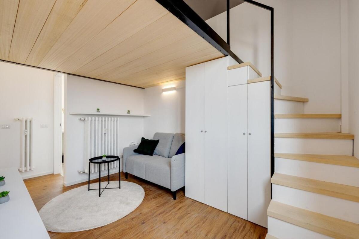 Homeby, Cozy Penthouse Apartment Mailand Exterior foto
