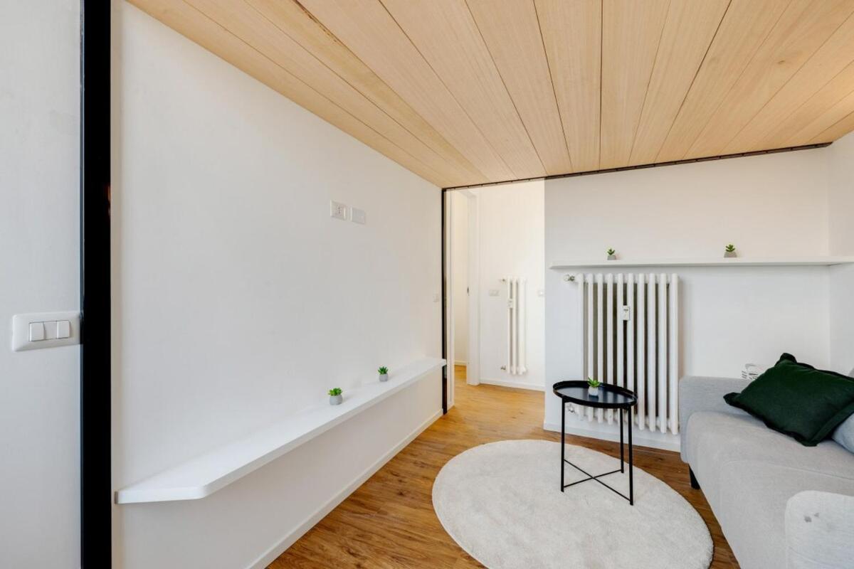 Homeby, Cozy Penthouse Apartment Mailand Exterior foto