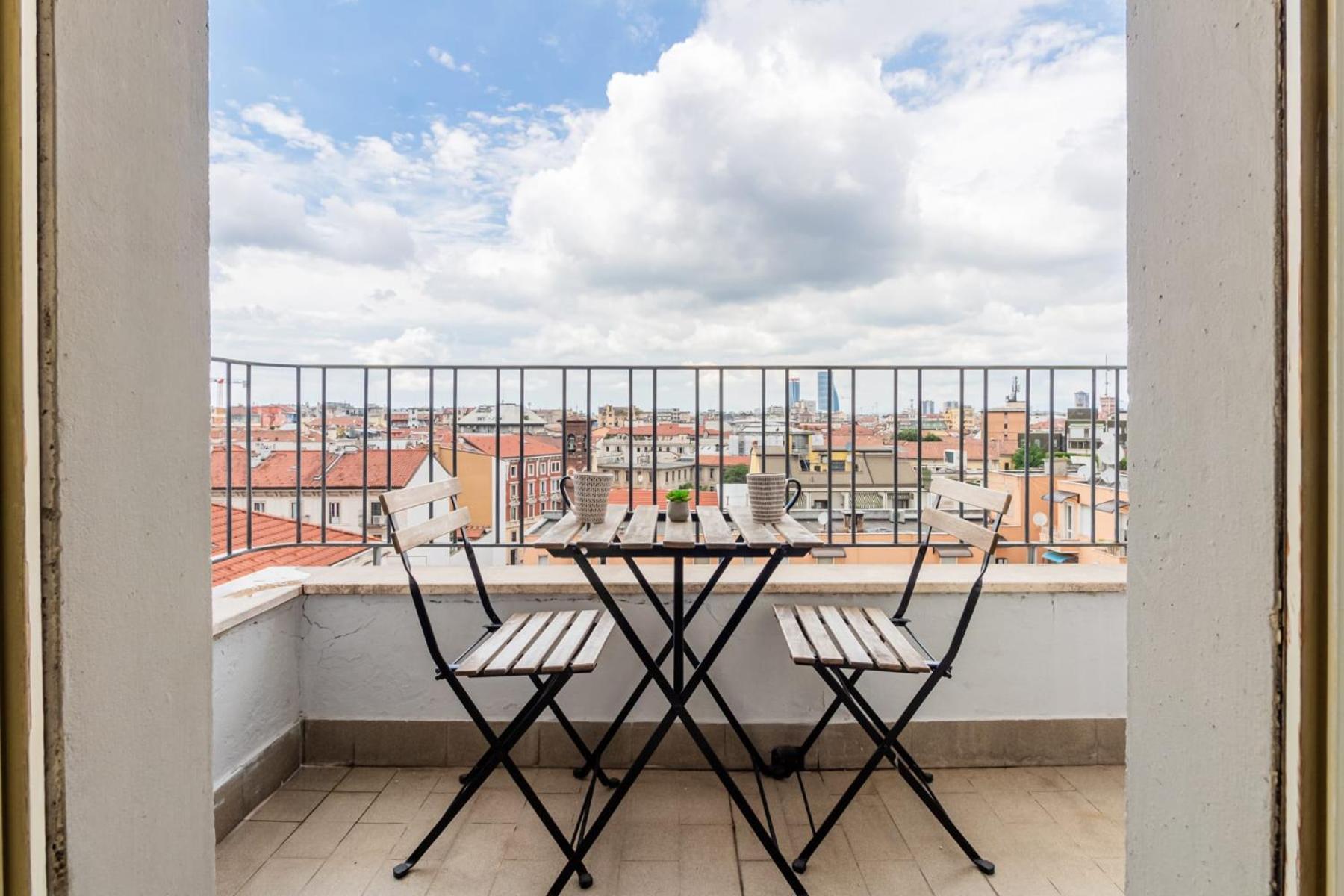 Homeby, Cozy Penthouse Apartment Mailand Exterior foto